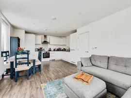 Daly Close, Littlemore, Oxford thumb 3