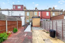 Seymour Avenue, London