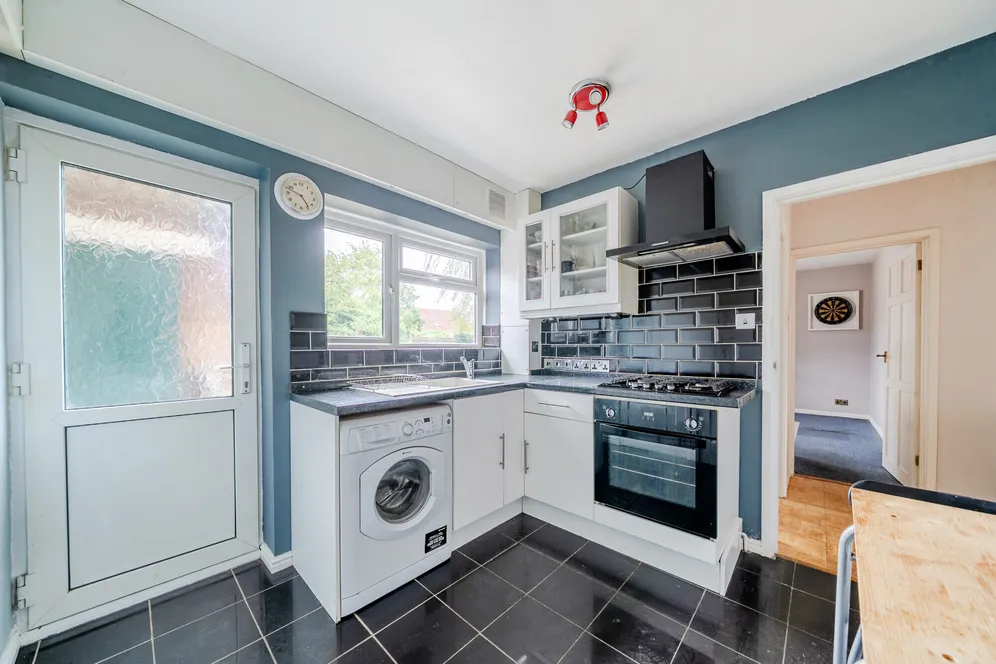 Grange Road, West Molesey, KT8 photo 2