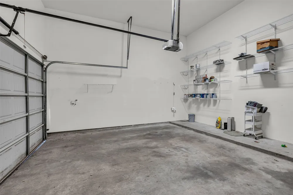 1122 W 18th St, Houston, TX 77008