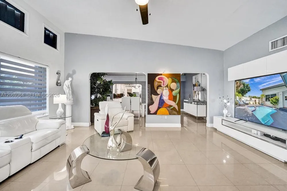 1750 71st St, Miami Beach, FL 33141
