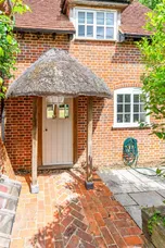 Back Lane, Andover, SP11 photo 2