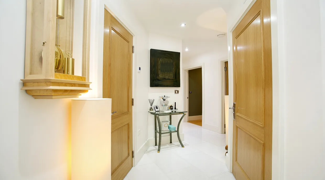 Strand Drive, Richmond, TW9 photo 4