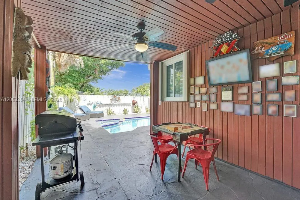 1750 71st St, Miami Beach, FL 33141