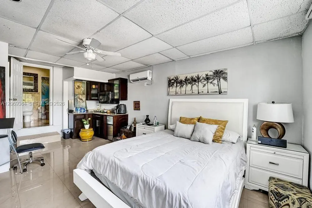 1750 71st St, Miami Beach, FL 33141