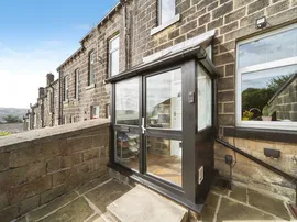 Unity Street, Riddlesden, Keighley thumb 2