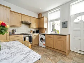Unity Street, Riddlesden, Keighley thumb 3