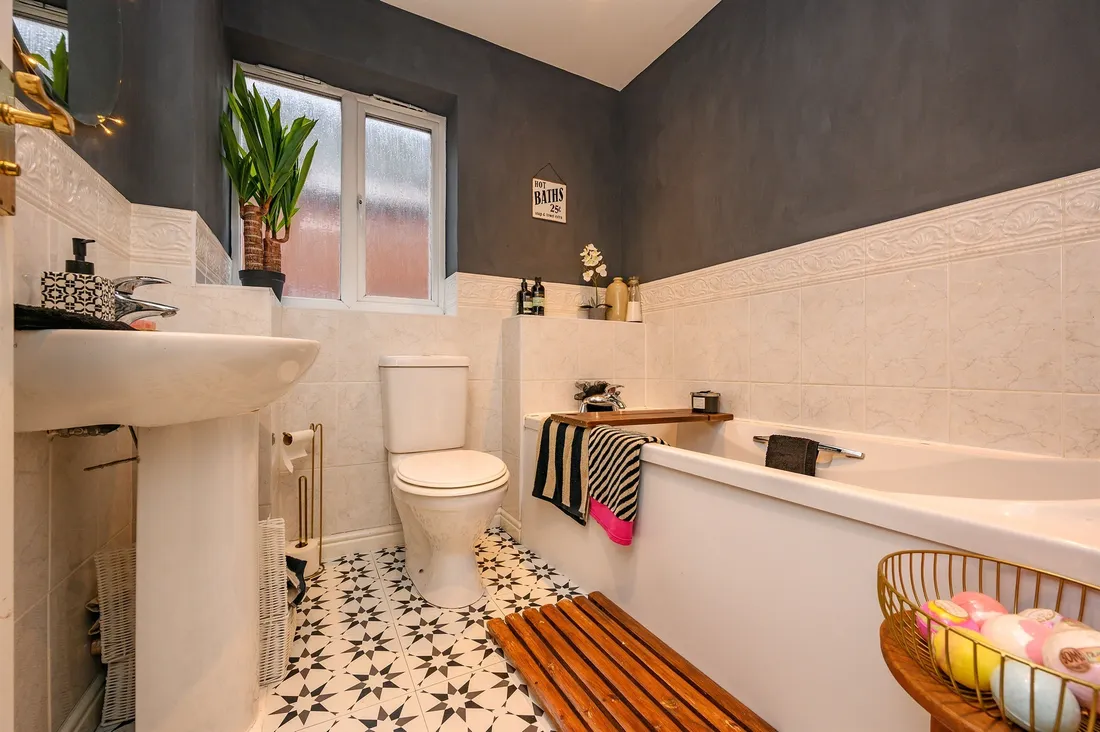 Property photo 12