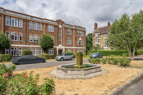 Hamilton Road, Ealing, W5