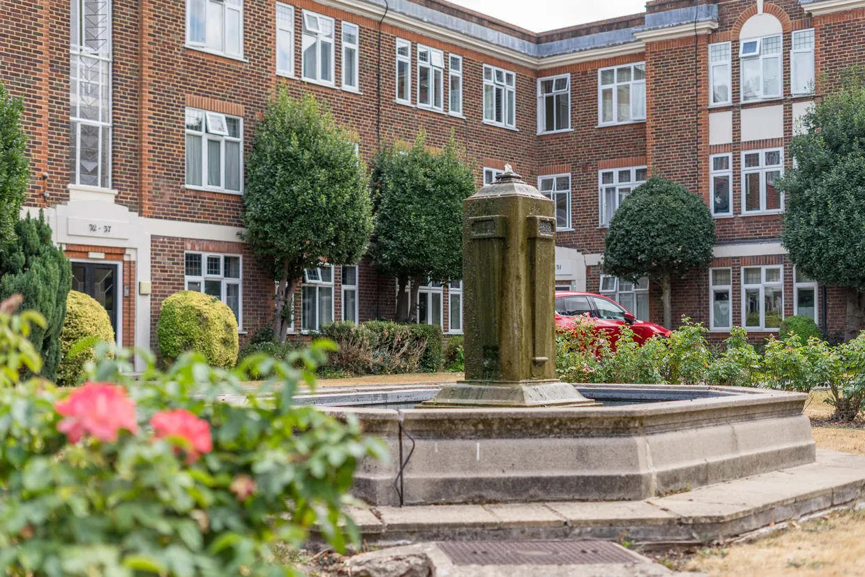 Hamilton Road, Ealing, W5 photo 12