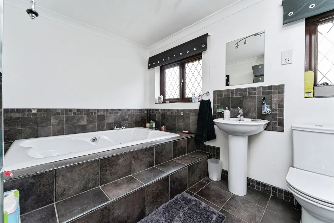 Property photo 14