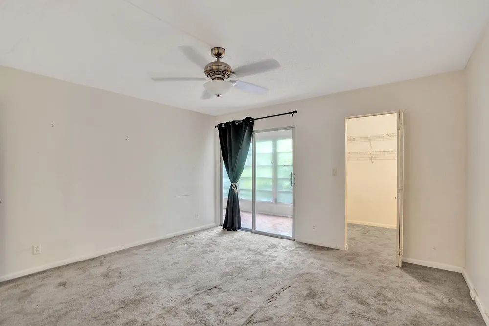 2003 Granada Dr, Coconut Creek, FL 33066