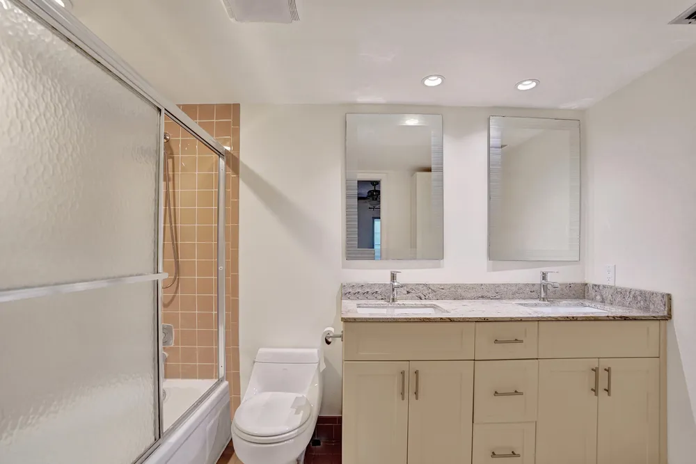 2003 Granada Dr, Coconut Creek, FL 33066