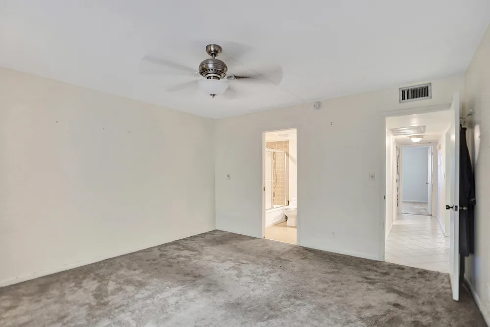 2003 Granada Dr, Coconut Creek, FL 33066