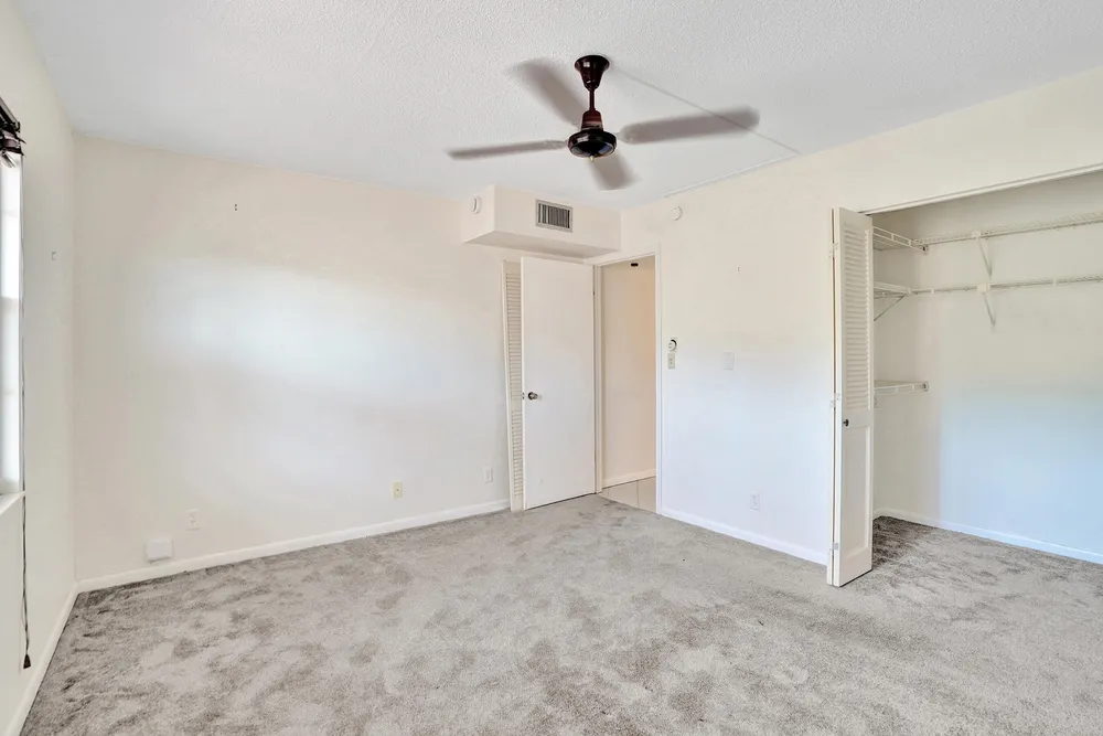 2003 Granada Dr, Coconut Creek, FL 33066