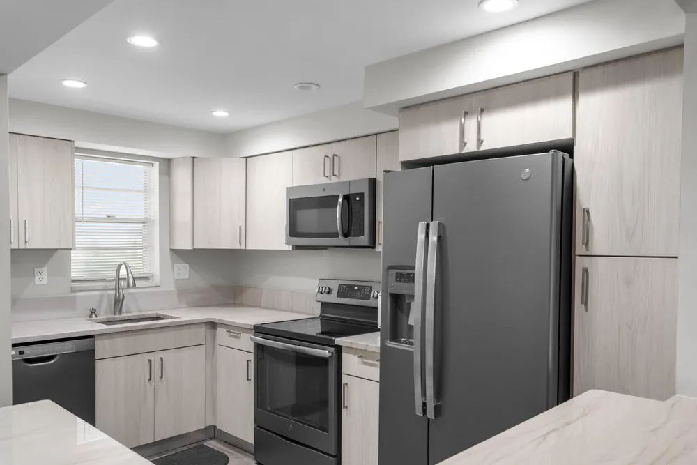 3150 W Rolling Hills Circle, Davie, FL 33328