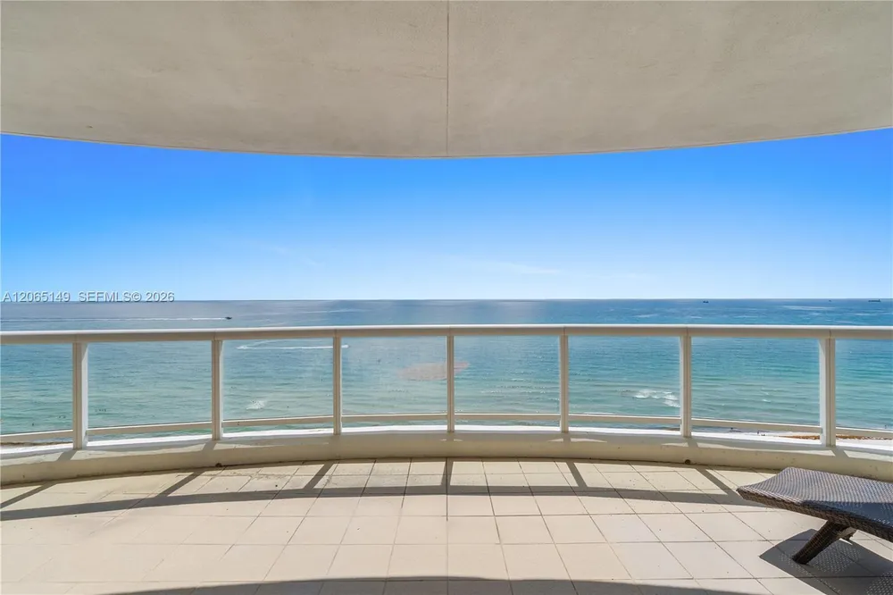 4201 Collins Ave, Miami Beach, FL 33140