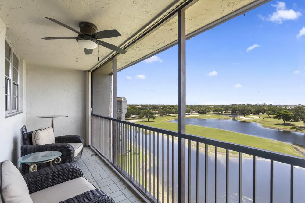 3150 W Rolling Hills Circle, Davie, FL 33328