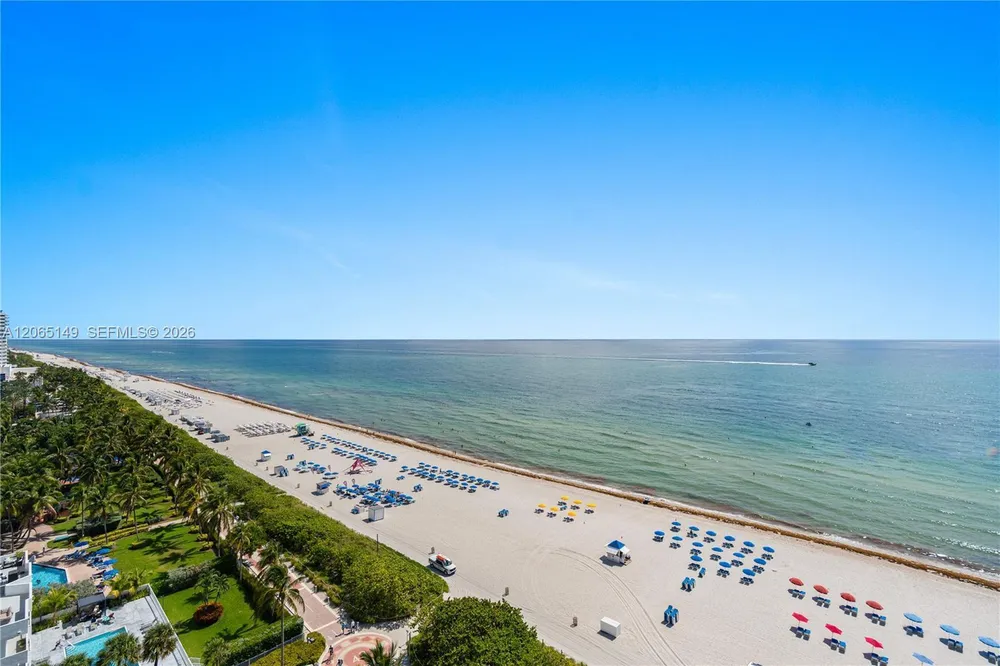 4201 Collins Ave, Miami Beach, FL 33140
