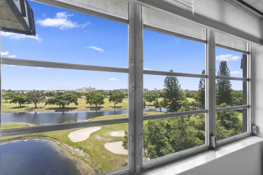 3150 W Rolling Hills Circle, Davie, FL 33328