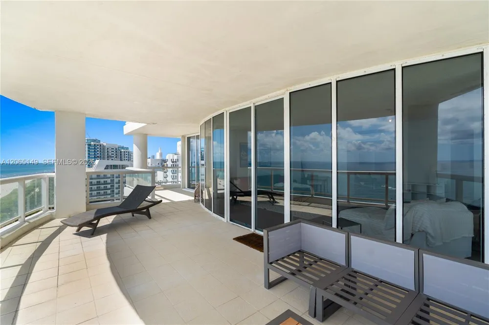 4201 Collins Ave, Miami Beach, FL 33140