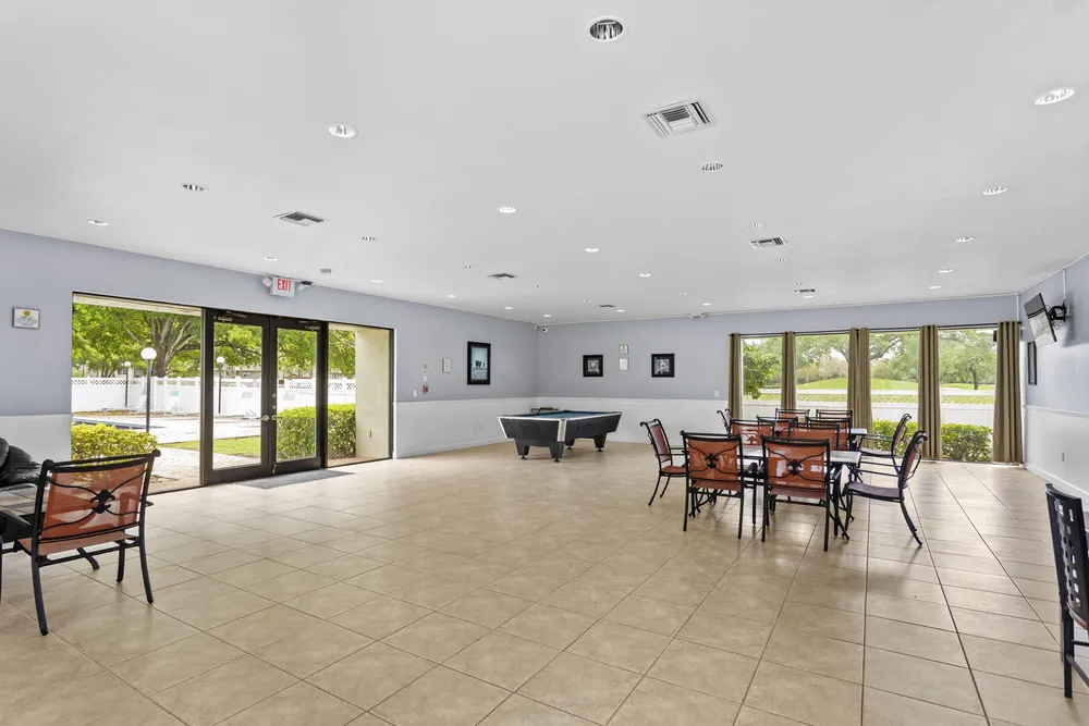 3150 W Rolling Hills Circle, Davie, FL 33328