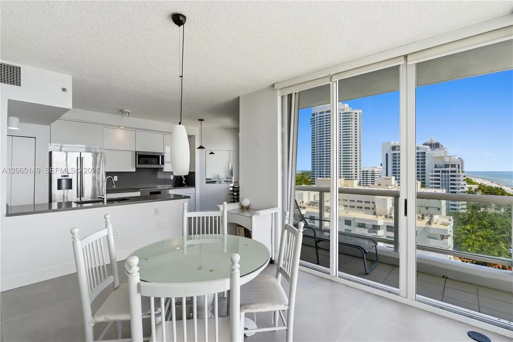 4201 Collins Ave, Miami Beach, FL 33140