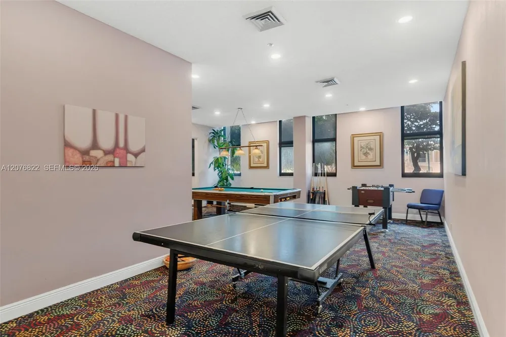 1361 S Ocean Blvd, Pompano Beach, FL 33062