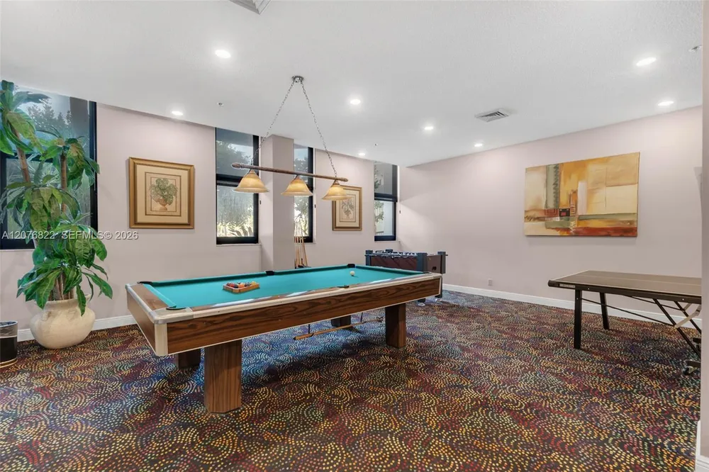 1361 S Ocean Blvd, Pompano Beach, FL 33062
