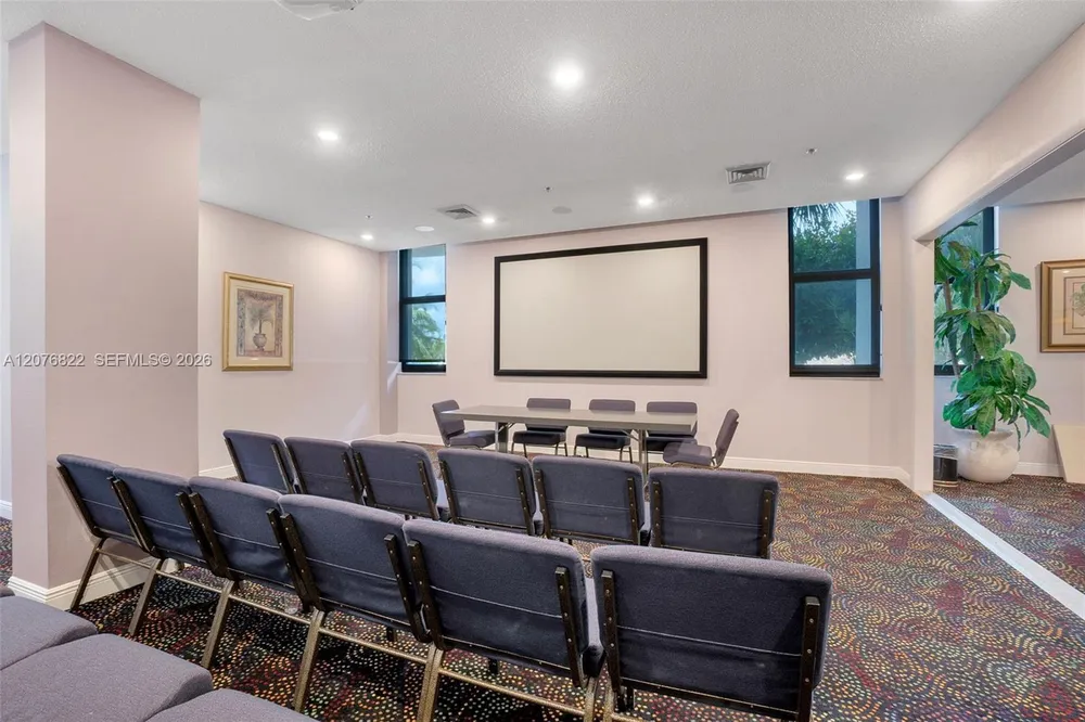 1361 S Ocean Blvd, Pompano Beach, FL 33062