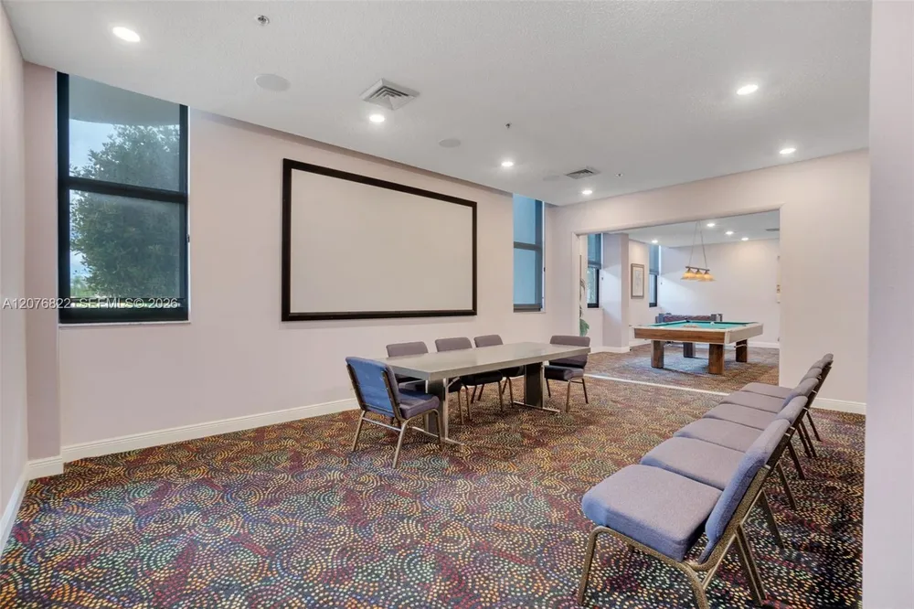 1361 S Ocean Blvd, Pompano Beach, FL 33062