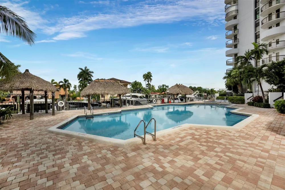 1361 S Ocean Blvd, Pompano Beach, FL 33062