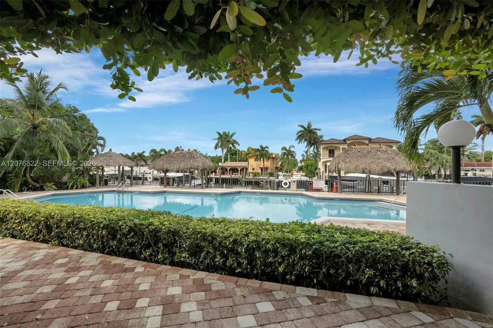 1361 S Ocean Blvd, Pompano Beach, FL 33062