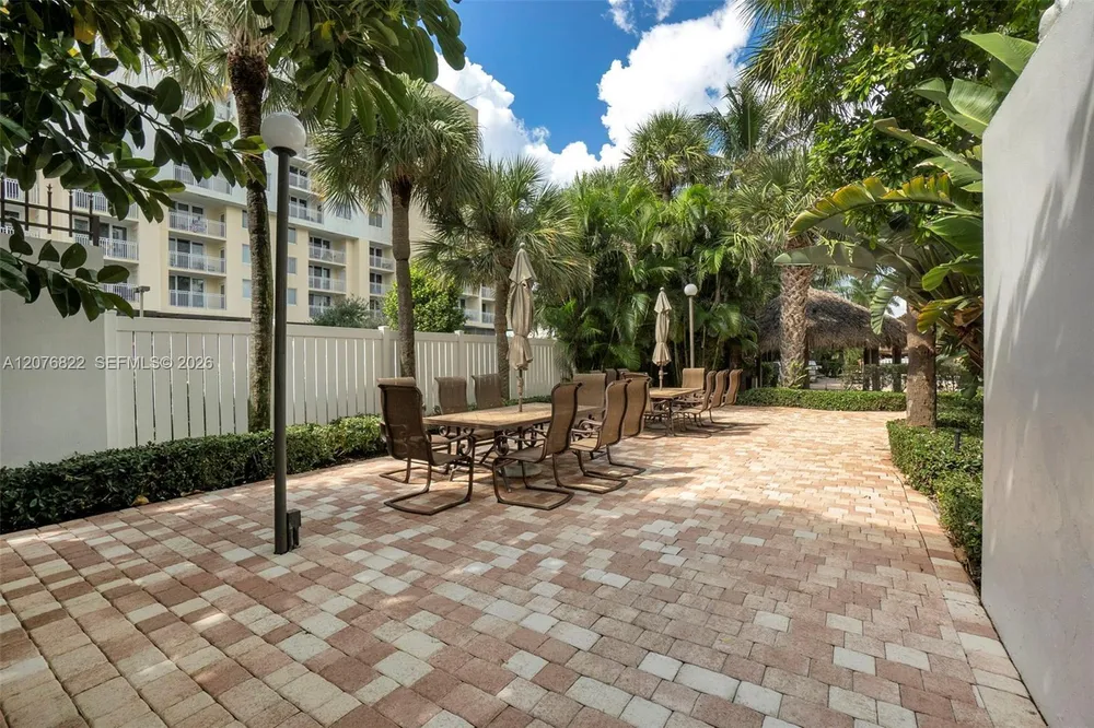 1361 S Ocean Blvd, Pompano Beach, FL 33062