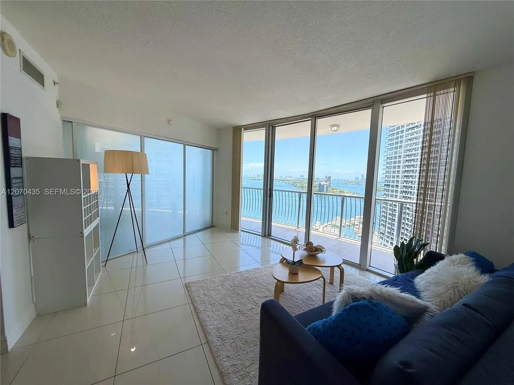 1750 N Bayshore Dr, Miami, FL 33132