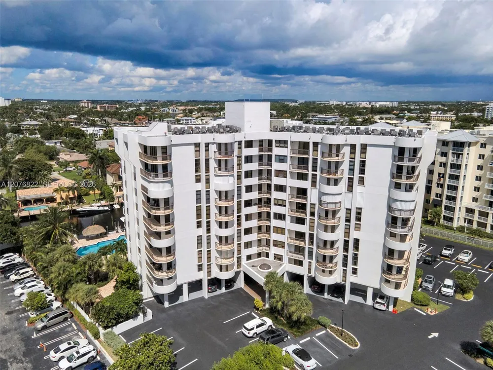 1361 S Ocean Blvd, Pompano Beach, FL 33062
