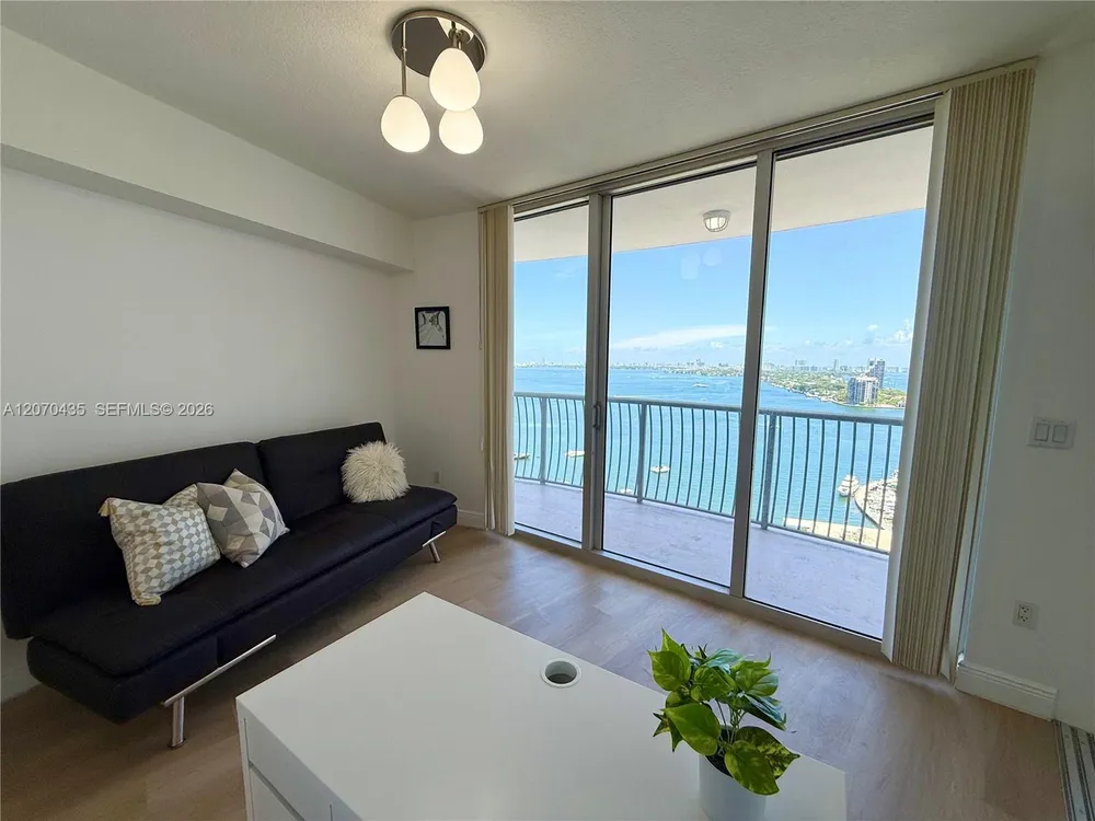 1750 N Bayshore Dr, Miami, FL 33132