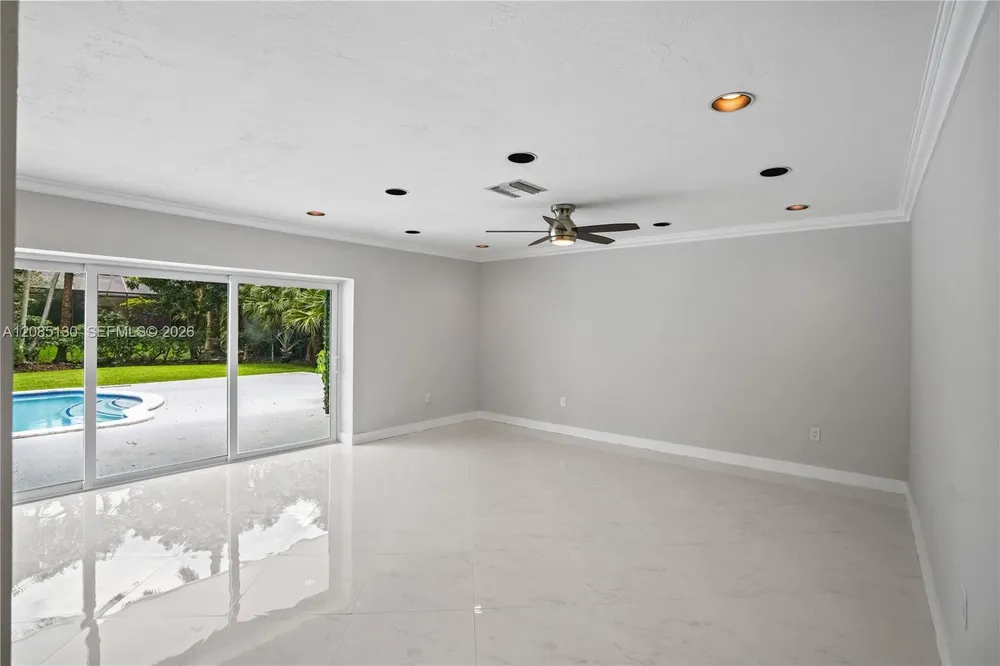 15305 SW 78th Ct, Palmetto Bay, FL 33157