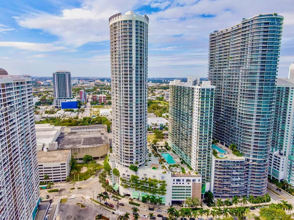1750 N Bayshore Dr, Miami, FL 33132