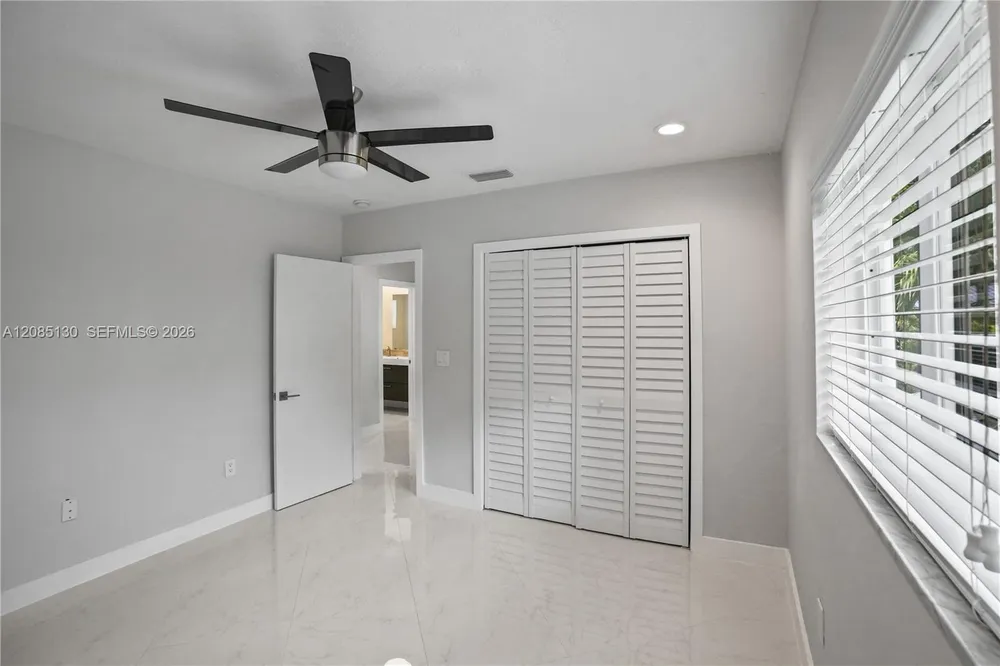 15305 SW 78th Ct, Palmetto Bay, FL 33157
