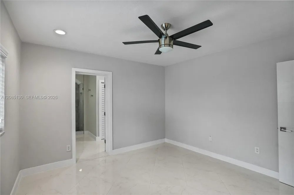 15305 SW 78th Ct, Palmetto Bay, FL 33157