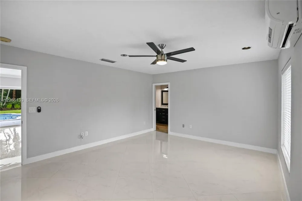 15305 SW 78th Ct, Palmetto Bay, FL 33157