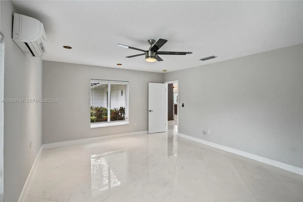 15305 SW 78th Ct, Palmetto Bay, FL 33157