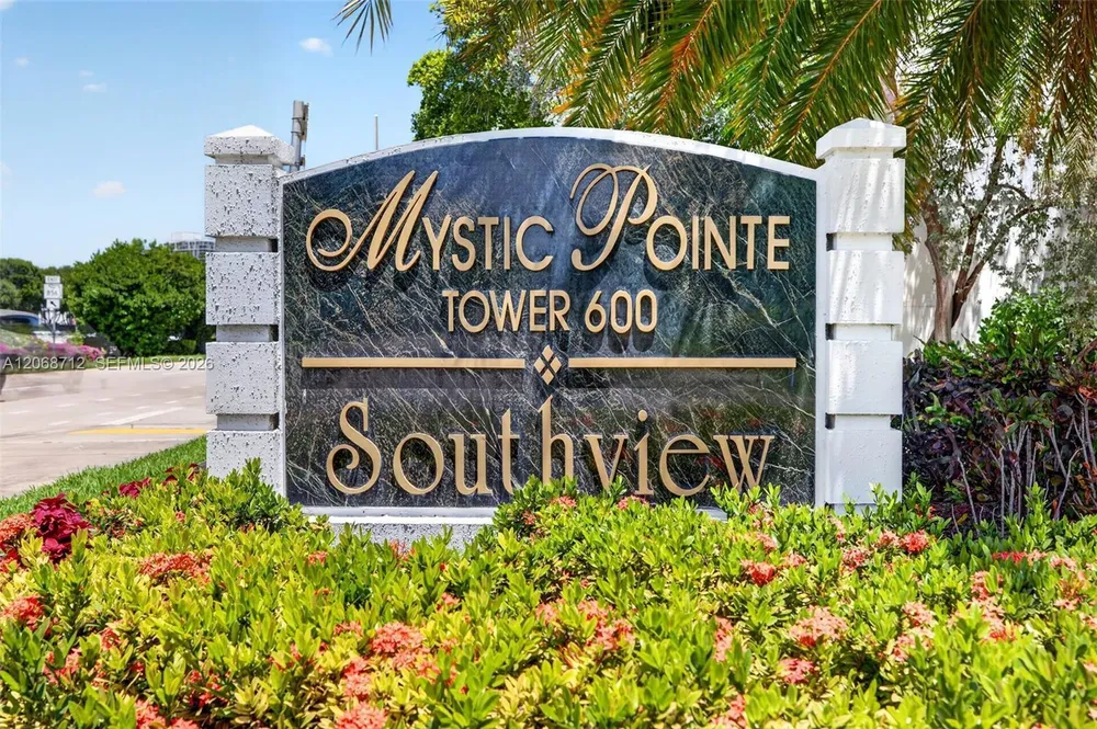 3350 NE 192nd St, Aventura, FL 33180