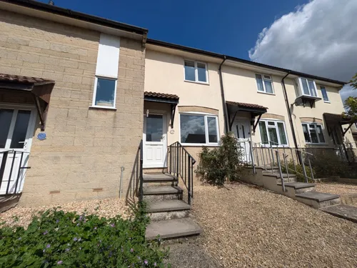 Darcy Close, CHIPPENHAMphoto