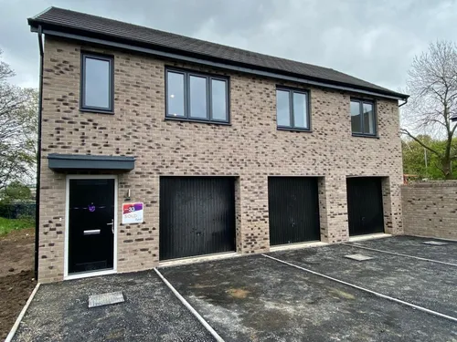 Woodyard Avenue, CHESTERFIELDphoto