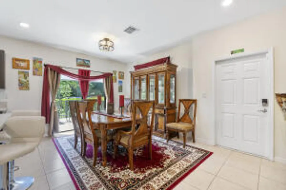 4721 Santa Cruz Way, Davie, FL 33314