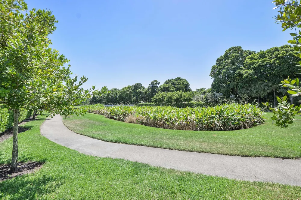 4721 Santa Cruz Way, Davie, FL 33314