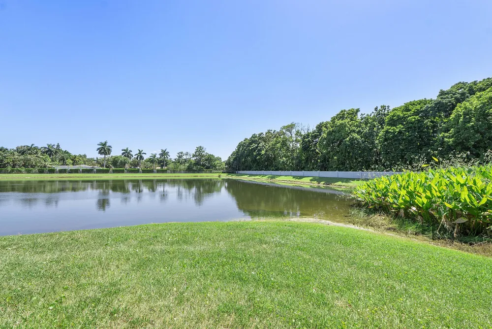 4721 Santa Cruz Way, Davie, FL 33314