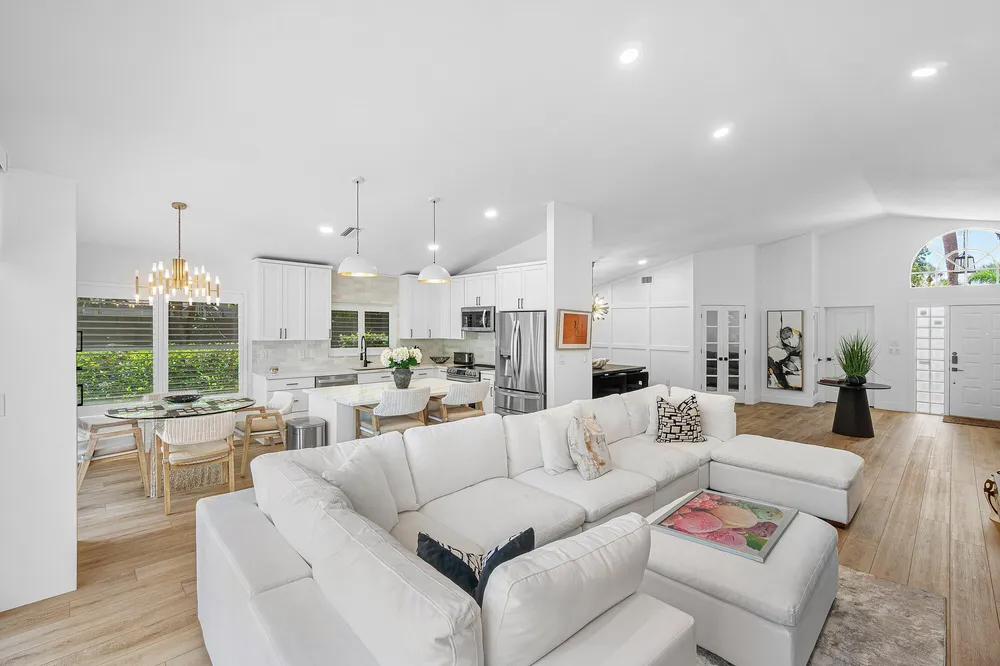 7164 Via Palomar, Boca Raton, FL 33433